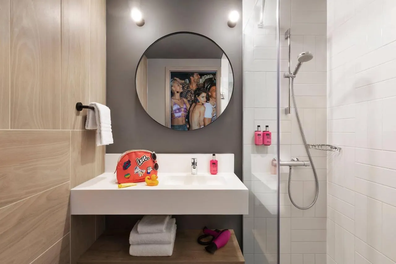 Moxy Bucharest Old Town Hotel