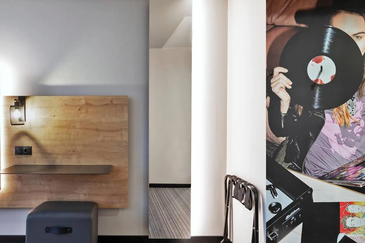Moxy Bucharest Old Town Hotel